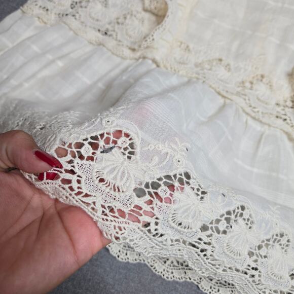 MISA Los Angeles Boho Eyelet Ingrid Top Size: S - Picture 9 of 9